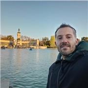 Profesor de inglés ayuda a estudiantes a aprobar examen de certificación hasta CPE y mejorar su nivel de inglés
